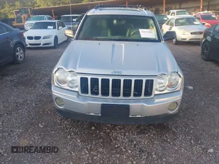 2005 Jeep Grand Cherokee Limited with VIN 1J4HR58N45C599068, listed as a IAAI auction lot 42633402 with 190,739 mi miles and . Bid and sale history available at DreamBid. Image 6.