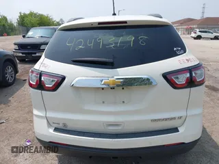 2015 Chevrolet Traverse LT with VIN 1GNKVHKD6FJ135079, listed as a IAAI auction lot 42493198 with Not provided miles and . Bid and sale history available at DreamBid. Image 15.