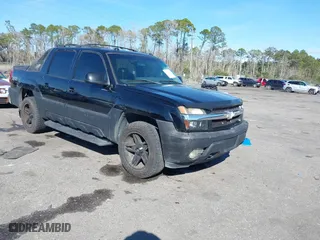 2005 Chevrolet Avalanche Z71 with VIN 3GNEK12Z05G224820, listed as a IAAI auction lot 41604340 with 1 mi miles. Bid and sale history available at carsss.com. Image 1.