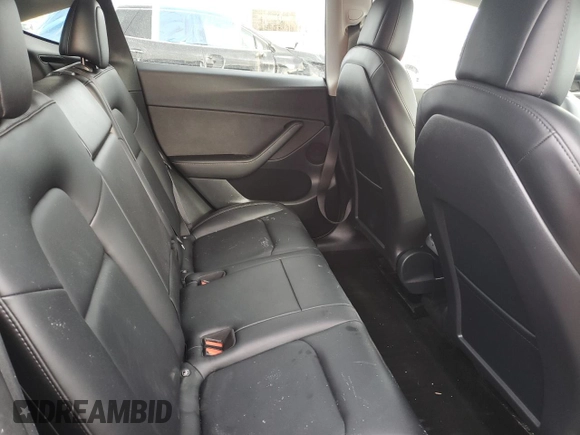 2022 Tesla Model Y Performance z VIN 7SAYGDEF5NF512464, wystawiony jako Copart lot #46337165 z przebiegiem 74 761 mil mil oraz Szkoda całkowita • Salvage title. Historia ofert i sprzedaży dostępna na DreamBid. Obrazek 10.