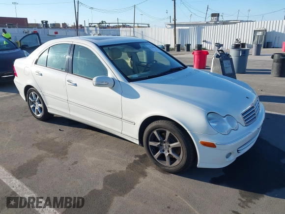 2007 Mercedes-Benz C 280 Luxury z VIN WDBRF54H47A945054, wystawiony jako IAAI lot #41670980 z przebiegiem 119 148 mil mil oraz . Historia ofert i sprzedaży dostępna na DreamBid. Obrazek 1.