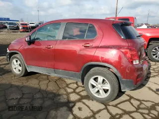 2022 Chevrolet Trax LS with VIN KL7CJNSM7NB505338, listed as a Copart auction lot 81132834 with 27,799 mi miles and Salvage Title. Bid and sale history available at carsss.com. Image 2.