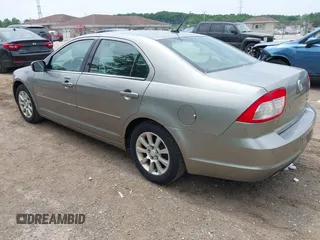 2008 Mercury Milan with VIN 3MEHM07158R649714, listed as a IAAI auction lot 42513695 with 131,801 mi miles and . Bid and sale history available at DreamBid. Image 3.