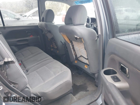 2007 Honda Pilot EX with VIN 2HKYF18437H528868, listed as a IAAI auction lot 41762030 with 203,212 mi miles. Bid and sale history available at carsss.com. Image 8.