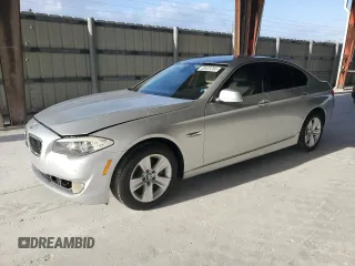 2011 BMW 5 Series 528i with VIN WBAFR1C50BC743740, listed as a Copart auction lot 50925205 with Not Provided miles and Clean Title. Bid and sale history available at carsss.com. Image 1.
