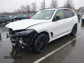2024 BMW X5 xDrive40i z VIN 5UX23EU04R9V15176, wystawiony jako IAAI lot #41788597 z przebiegiem Nie podano mil oraz . Historia ofert i sprzedaży dostępna na DreamBid. Obrazek 18.