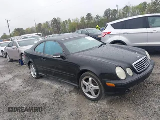2002 Mercedes-Benz CLK 320/430 z VIN WDBLJ70G12T124097, wystawiony jako IAAI lot #41985655 z przebiegiem 225 290 mil mil oraz . Historia ofert i sprzedaży dostępna na DreamBid. Obrazek 1.