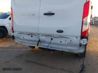 2016 Ford Transit Cargo Van with VIN 1FTYE1YM8GKA04717, listed as a IAAI auction lot 40878998 with 142,124 mi miles. Bid and sale history available at carsss.com. Image 6.