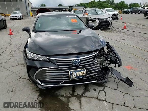 2021 Toyota Avalon Hybrid XLE z VIN 4T1AA1AB5MU002781, wystawiony jako Copart lot #56916685 z przebiegiem 26 132 mil mil oraz Szkoda całkowita • Salvage title. Historia ofert i sprzedaży dostępna na DreamBid. Obrazek 13.