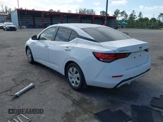 2023 Nissan Sentra S z VIN 3N1AB8BVXPY304722, wystawiony jako IAAI lot #40873711 z przebiegiem 23 110 mil mil oraz . Historia ofert i sprzedaży dostępna na DreamBid. Obrazek 3.