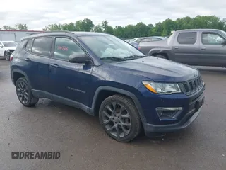 2021 Jeep Compass 80th Anniversary with VIN 3C4NJDEB5MT520949, listed as a IAAI auction lot 42447568 with 43,840 mi miles and . Bid and sale history available at DreamBid. Image 1.