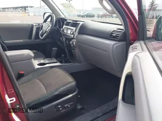 2010 Toyota 4Runner Trail with VIN JTEBU5JR9A5015927, listed as a IAAI auction lot 41911173 with 193,662 mi miles and . Bid and sale history available at DreamBid. Image 5.