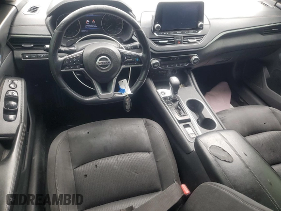 2019 Nissan Altima 2.5 SV with VIN 1N4BL4DV3KC111209, listed as a Copart auction lot 53860235 with 128,037 mi miles and Clean Title. Bid and sale history available at carsss.com. Image 8.