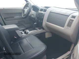 2011 Ford Escape Hybrid with VIN 1FMCU4K3XBKB04742, listed as a IAAI auction lot 40557688 with 258,767 mi miles and . Bid and sale history available at DreamBid. Image 5.