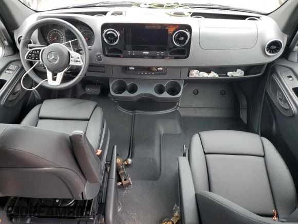 2024 Mercedes-Benz Sprinter with VIN W1Y8ND6Y6RT174851, listed as a Copart auction lot 74935314 with Not Provided miles and Non Repairable. Bid and sale history available at DreamBid. Image 8.