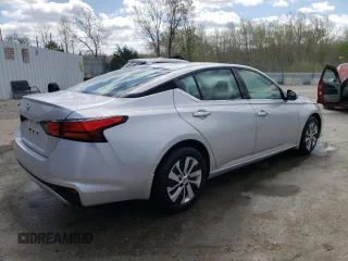 2019 Nissan Altima S with VIN 1N4BL4BV8KC137629, listed as a Copart auction lot 52971625 with 116,459 mi miles and Salvage Title. Bid and sale history available at DreamBid. Image 3.