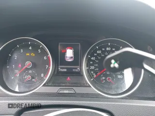 2015 Volkswagen Golf GTI S with VIN 3VW4T7AU9FM041619, listed as a IAAI auction lot 40953140 with 170,200 mi miles. Bid and sale history available at carsss.com. Image 7.
