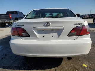 2003 Lexus ES 300 with VIN JTHBF30G536016958, listed as a Copart auction lot 51943145 with 148,743 mi miles and Salvage Title. Bid and sale history available at carsss.com. Image 6.