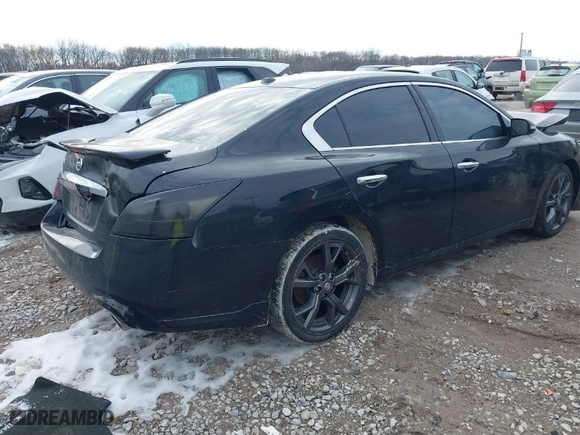 2014 Nissan Maxima 3.5 SV with VIN 1N4AA5AP3EC483439, listed as a IAAI auction lot 41625301 with 86201 miles. Bid and sale history available at carsss.com. Image 4.