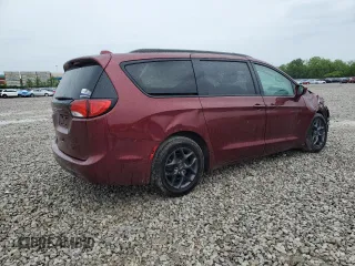 2018 Chrysler Pacifica Touring L Plus с VIN 2C4RC1EG9JR252640, выставлен на аукционе Copart как лот 57726455 с пробегом 97 841 миль миль и Списание • Salvage title. История ставок и продаж доступна на DreamBid. Изображение 3.