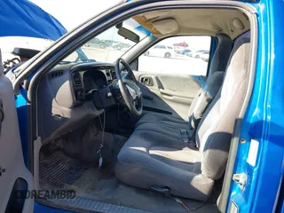 1998 Dodge Dakota SLT with VIN 1B7FL26XXWS716967, listed as a IAAI auction lot 41492594 with 189,176 mi miles and . Bid and sale history available at DreamBid. Image 5.