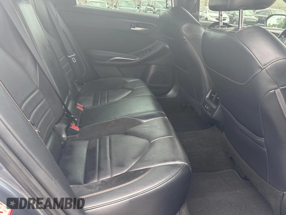 2019 Toyota Avalon XLE with VIN 4T1BZ1FB7KU030486, listed as a Copart auction lot 55491685 with 114,195 mi miles and Clean Title. Bid and sale history available at carsss.com. Image 6.
