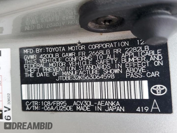 2006 Toyota Camry STD z VIN JTDBE32K563064598, wystawiony jako Copart lot #57246285 z przebiegiem 112 093 mil mil oraz Czysty tytuł • Clean title. Historia ofert i sprzedaży dostępna na DreamBid. Obrazek 12.