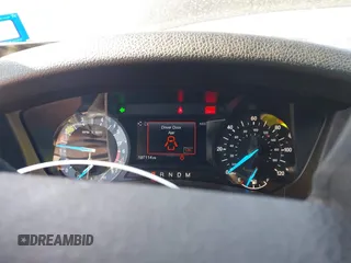 2017 Ford Expedition XLT с VIN 1FMJU1HT2HEA44380, выставлен на аукционе IAAI как лот 42303898 с пробегом 197 114 миль миль и . История ставок и продаж доступна на DreamBid. Изображение 7.