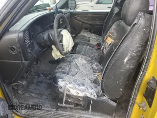 2004 Chevrolet Silverado 1500 Work Truck with VIN 1GCEC19V34E353391, listed as a Copart auction lot 48050385 with 296,421 mi miles and Salvage Title. Bid and sale history available at carsss.com. Image 7.