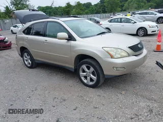 2005 Lexus RX 330 z VIN 2T2HA31U75C084300, wystawiony jako IAAI lot #42521662 z przebiegiem 180 745 mil mil oraz . Historia ofert i sprzedaży dostępna na DreamBid. Obrazek 1.