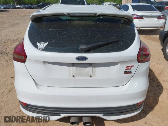 2017 Ford Focus ST with VIN 1FADP3L90HL269513, listed as a IAAI auction lot 42054174 with 77,597 mi miles and . Bid and sale history available at carsss.com. Image 16.