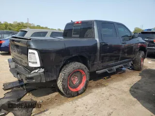 2018 Ram 1500 Sport z VIN 1C6RR7MT1JS136256, wystawiony jako Copart lot #70487394 z przebiegiem 132 307 mil mil oraz Czysty tytuł • Clean title. Historia ofert i sprzedaży dostępna na DreamBid. Obrazek 3.