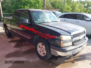 2005 Chevrolet Silverado 1500 LS with VIN 2GCEC19V951272494, listed as a IAAI auction lot 42058943 with 157,126 mi miles and . Bid and sale history available at DreamBid. Image 1.