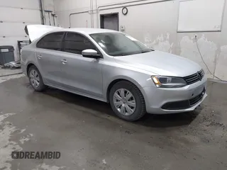 2013 Volkswagen Jetta SE z VIN 3VWDP7AJ9DM428243, wystawiony jako IAAI lot #41958029 z przebiegiem 87 761 mil mil oraz . Historia ofert i sprzedaży dostępna na DreamBid. Obrazek 1.