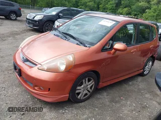 2007 Honda Fit Sport z VIN JHMGD38697S008821, wystawiony jako IAAI lot #42344743 z przebiegiem 136 805 mil mil oraz . Historia ofert i sprzedaży dostępna na DreamBid. Obrazek 2.