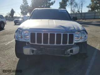 2007 Jeep Grand Cherokee SRT-8 with VIN 1J8HR78327C662597, listed as a Copart auction lot 85585864 with 184,430 mi miles and Salvage Title. Bid and sale history available at carsss.com. Image 5.