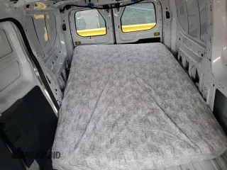 2017 Ford Transit with VIN 1FTYR1ZM7HKB14498, listed as a Copart auction lot 50426995 with 113,262 mi miles and Salvage Title. Bid and sale history available at DreamBid. Image 10.