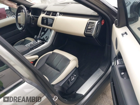 2018 Land Rover Range Rover Sport HSE Dynamic with VIN SALWV2SV5JA409700, listed as a IAAI auction lot 41232231 with 53,481 mi miles. Bid and sale history available at carsss.com. Image 5.