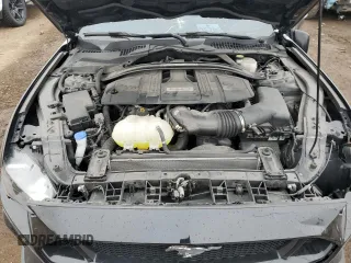2021 Ford Mustang GT z VIN 1FA6P8CF8M5150487, wystawiony jako Copart lot #49863875 z przebiegiem 24 943 mil mil oraz Szkody całkowita. Historia ofert i sprzedaży dostępna na DreamBid. Obrazek 11.