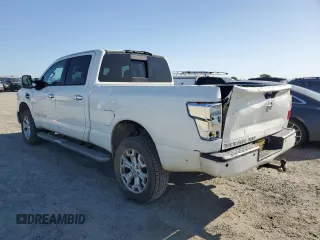 2016 Nissan Titan Platinum Reserve z VIN 1N6BA1F2XGN506613, wystawiony jako Copart lot #52592585 z przebiegiem 133 408 mil mil oraz Czysty tytuł • Clean title. Historia ofert i sprzedaży dostępna na DreamBid. Obrazek 2.