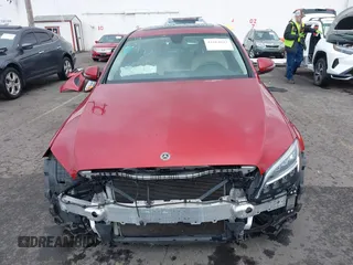 2021 Mercedes-Benz C 300 z VIN W1KWF8EB5MR622425, wystawiony jako IAAI lot #41664023 z przebiegiem 21 961 mil mil oraz . Historia ofert i sprzedaży dostępna na DreamBid. Obrazek 13.