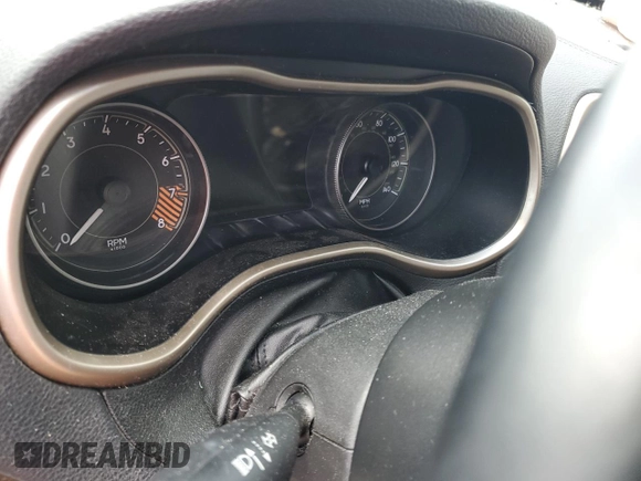 2014 Jeep Cherokee Limited with VIN 1C4PJMDS0EW241043, listed as a Copart auction lot 59284805 with Not provided miles and Salvage title. Bid and sale history available at DreamBid. Image 9.