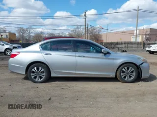 2015 Honda Accord LX with VIN 1HGCR2F36FA000864, listed as a IAAI auction lot 41990265 with 141,807 mi miles. Bid and sale history available at carsss.com. Image 13.