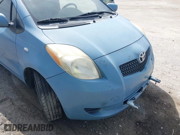 2007 Toyota Yaris z VIN JTDJT923675101502, wystawiony jako IAAI lot #42094488 z przebiegiem 127 971 mil mil oraz . Historia ofert i sprzedaży dostępna na DreamBid. Obrazek 14.