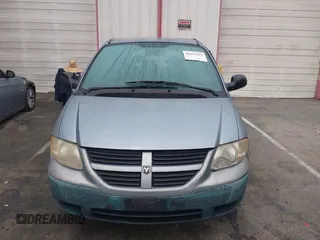 2005 Dodge Caravan SE z VIN 1D4GP25B55B144951, wystawiony jako IAAI lot #41634269 z przebiegiem 166 827 mil mil oraz . Historia ofert i sprzedaży dostępna na DreamBid. Obrazek 12.