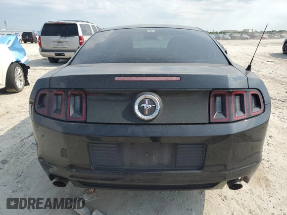 2013 Ford Mustang V6 с VIN 1ZVBP8AM2D5280255, выставлен на аукционе Copart как лот 62269195 с пробегом 152 031 миль миль и Чистый • Clean title. История ставок и продаж доступна на DreamBid. Изображение 6.