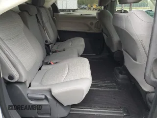 2021 Toyota Sienna LE with VIN 5TDKSKFC1MS013343, listed as a Copart auction lot 53263885 with 41,805 mi miles and Salvage title. Bid and sale history available at DreamBid. Image 12.