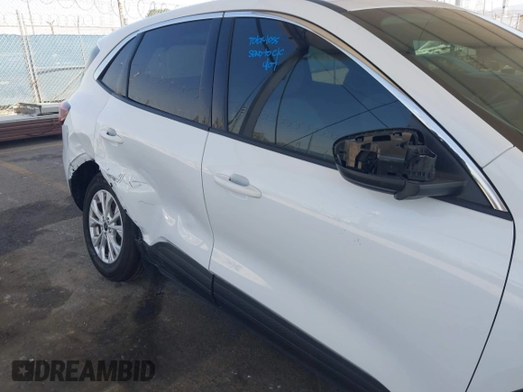 2023 Ford Escape Active with VIN 1FMCU0GZ1PUA68618, listed as a IAAI auction lot 42123954 with 6,315 mi miles and . Bid and sale history available at DreamBid. Image 6.