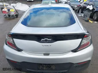 2018 Chevrolet Volt LT with VIN 1G1RC6S53JU151671, listed as a IAAI auction lot 41591730 with 96,119 mi miles. Bid and sale history available at carsss.com. Image 17.