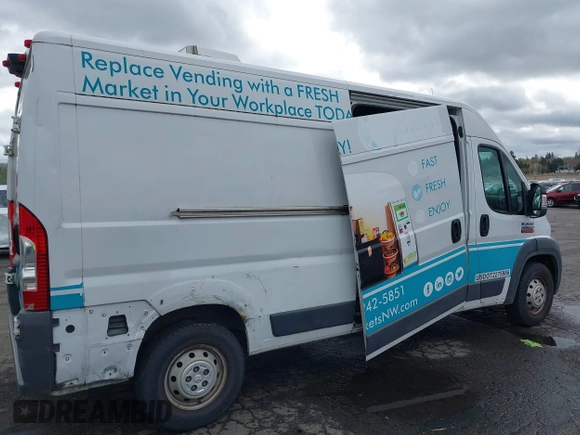 2014 Ram ProMaster Cargo with VIN 3C6URVHGXEE117547, listed as a IAAI auction lot 41904561 with 205,300 mi miles and . Bid and sale history available at DreamBid. Image 17.